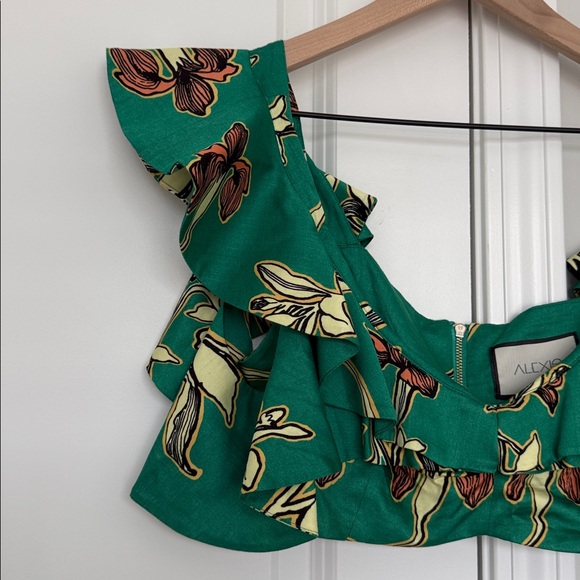 Alexis Hoshi Flutter Sleeve Crop Top in Jade Green Orchid Size M - Picture 4 of 11